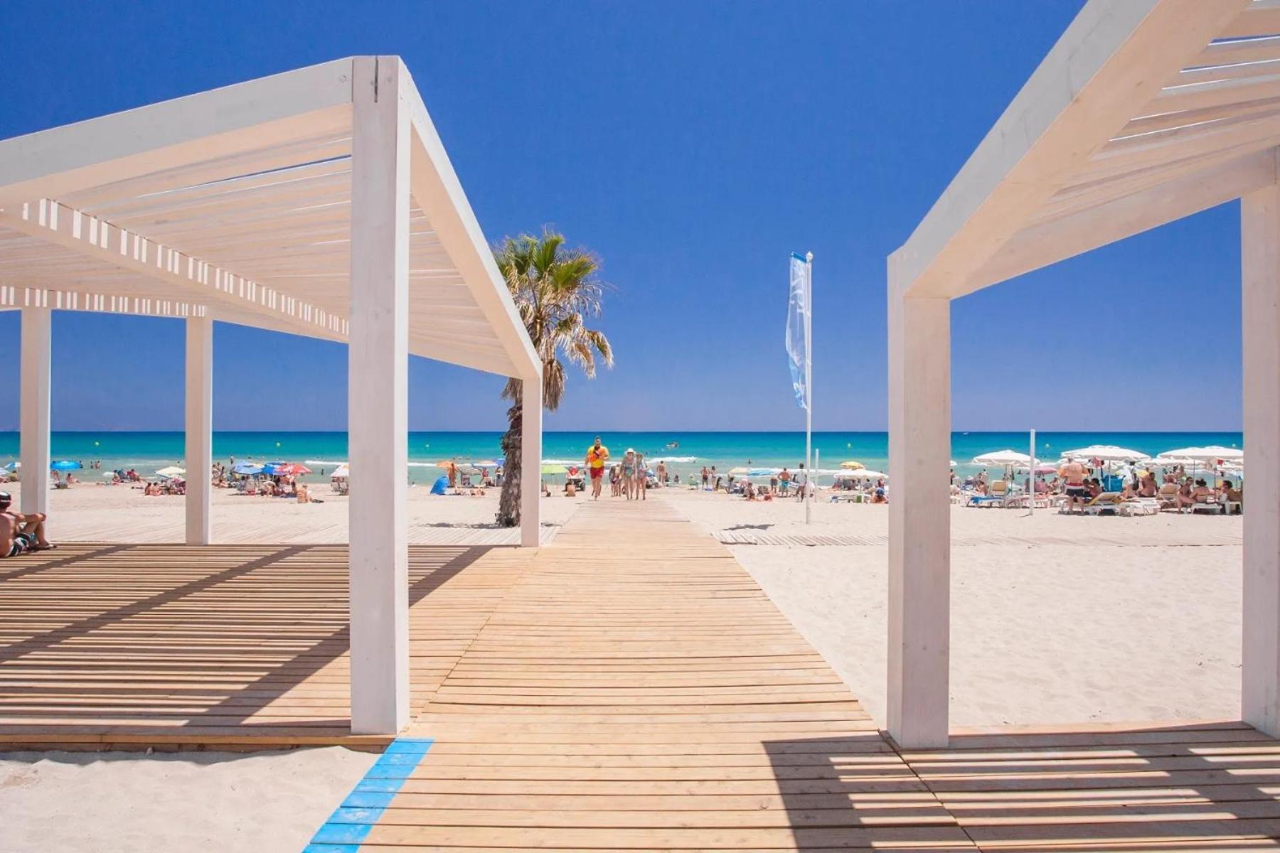 Club Del Mar L25 Apartment Alicante Exterior photo